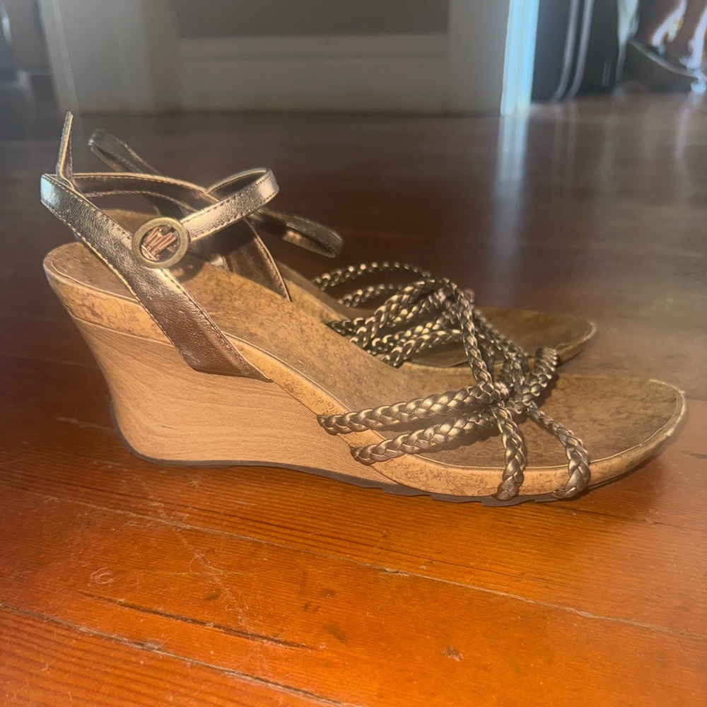 Mossimo Supply Co. Bronze Woven Wedges
